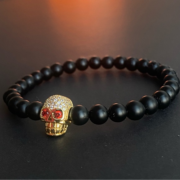 Matte Onyx Gemstone With Gold Zircon Skull Charm - Picture 6 of 7